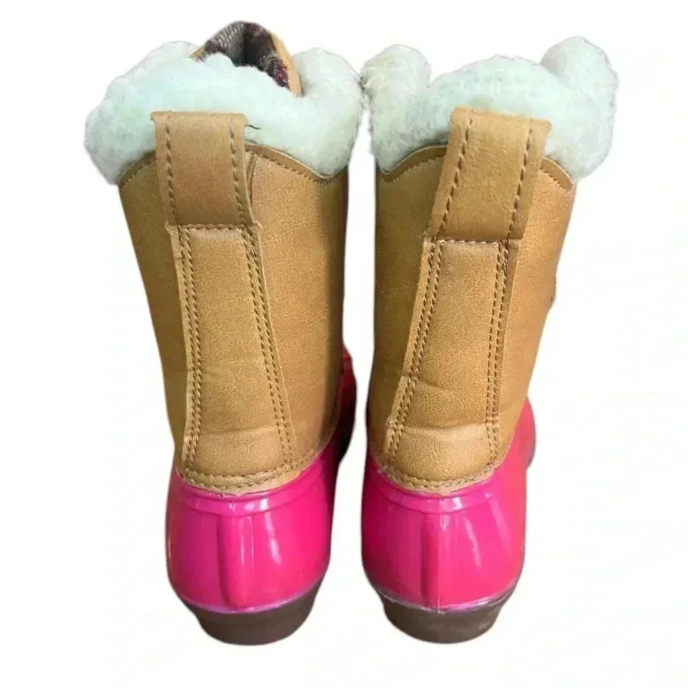 Girls sz 2 pink and brown duck boots